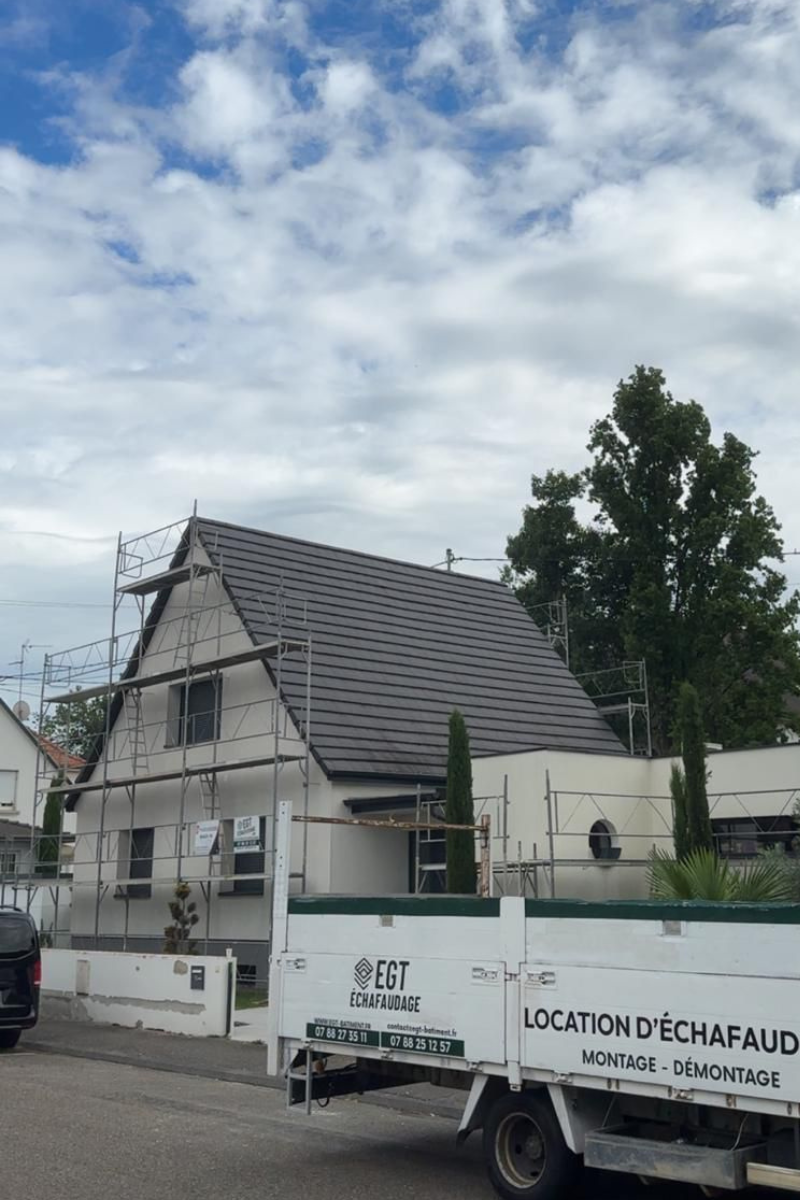 Location de matériel d'accès en hauteur pour chantier de peinture extérieure à Haguenau