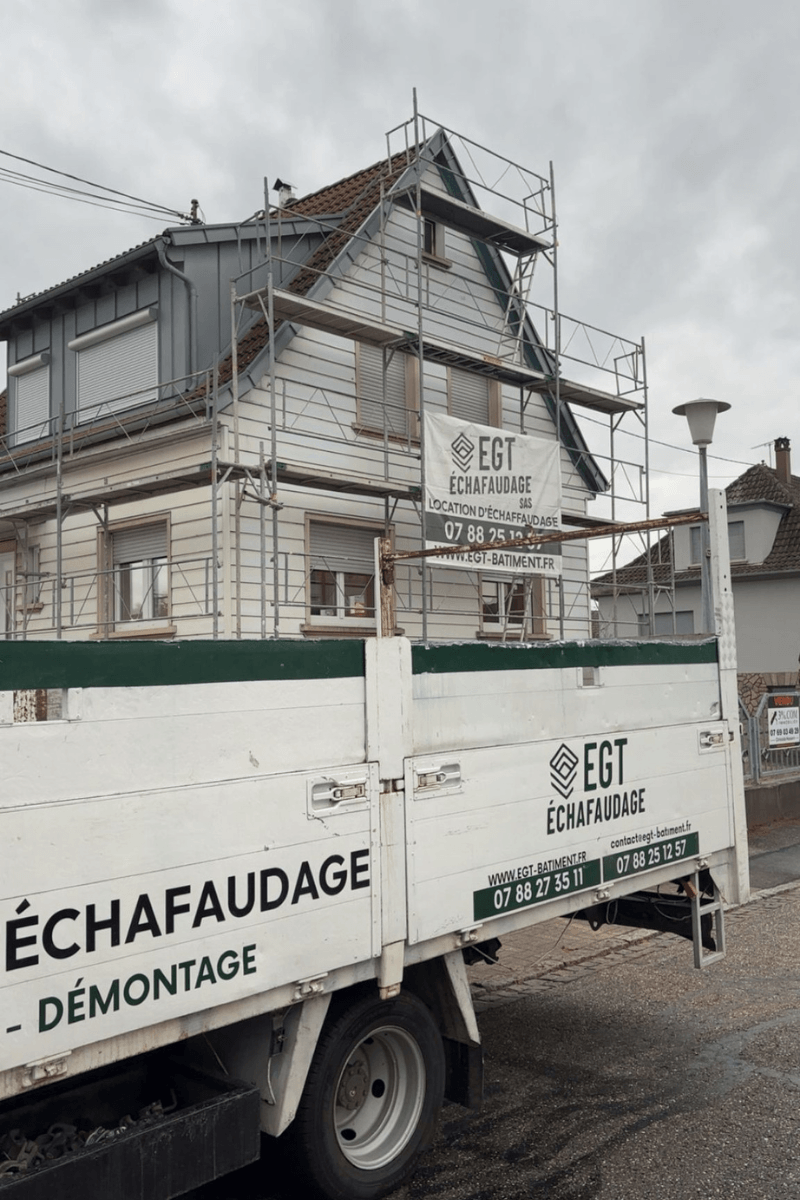 Installation d'échafaudages professionnel pour un particulier à Seltz